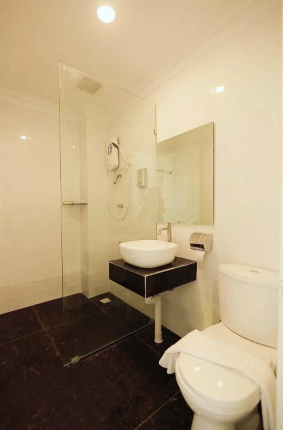 Dolphin Bay Island Resort Kota Belud Kamer foto