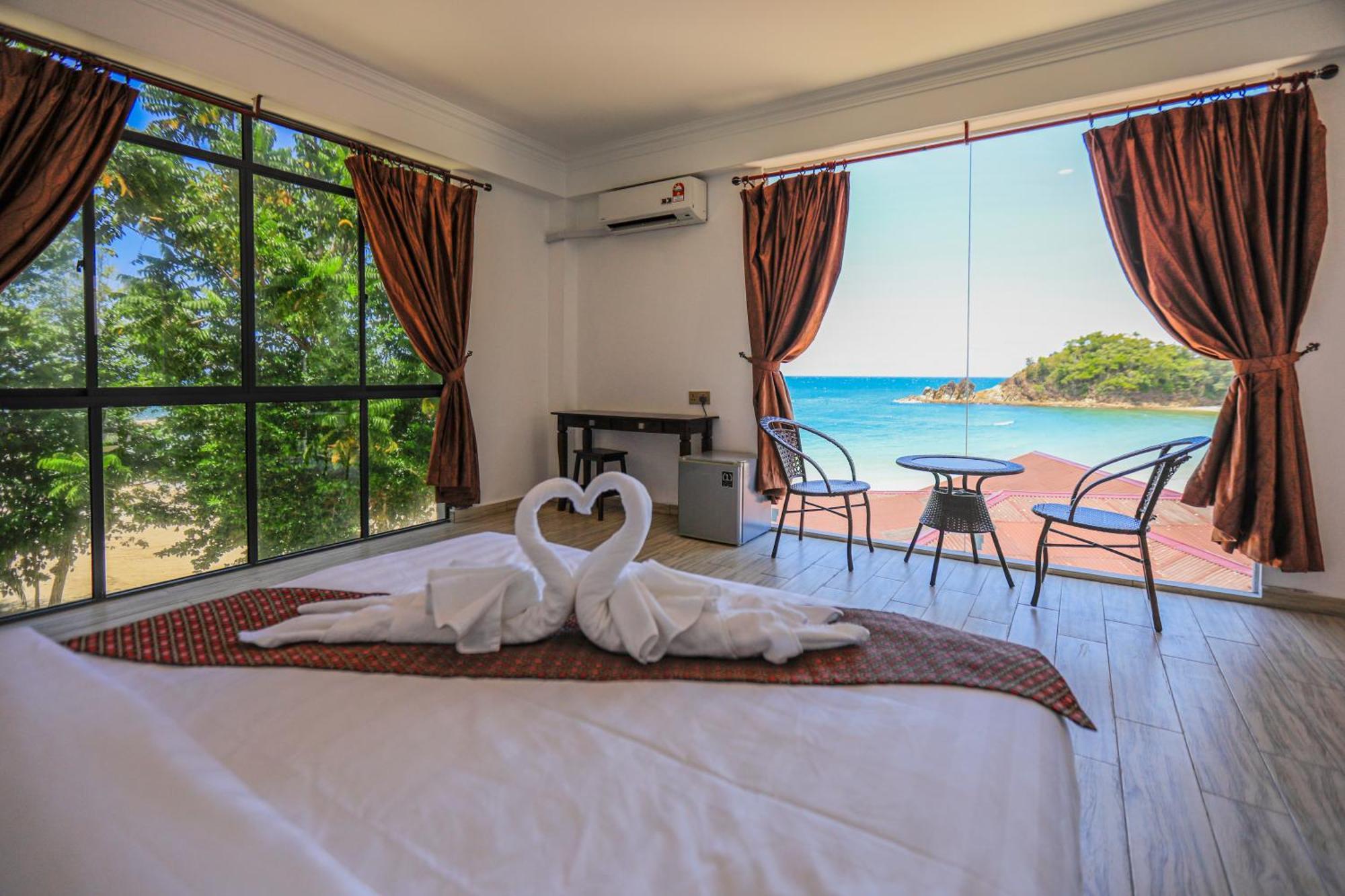 Dolphin Bay Island Resort Kota Belud Buitenkant foto
